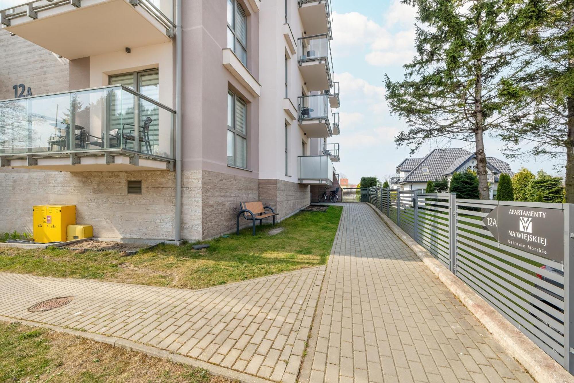 Apartamenty Sun Seasons 24 - Na Wiejskiej Устроне-Морске Экстерьер фото
